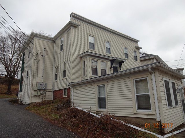 15 Forest Avenue, Plymouth, MA